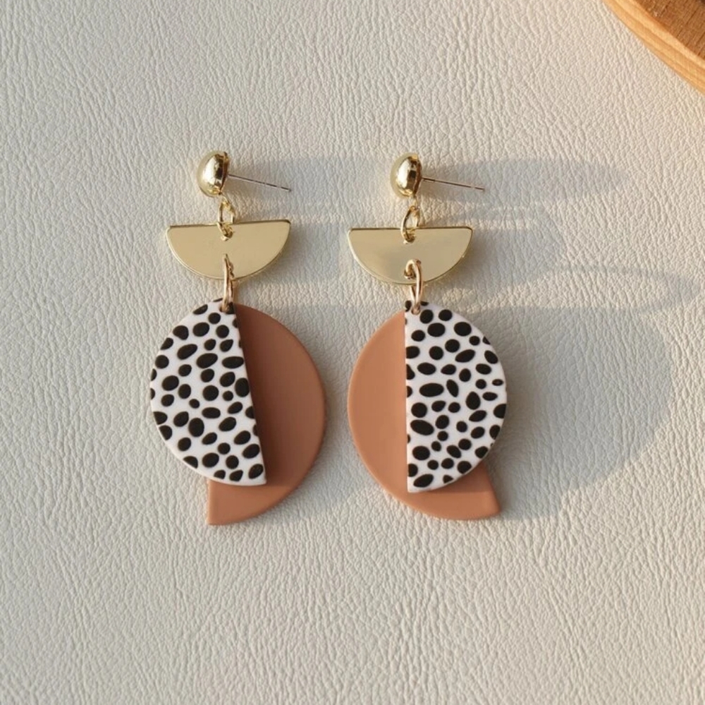 4/$20 Spot On Dangle Earrings